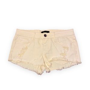 Woman’s stretchy Jean Shorts